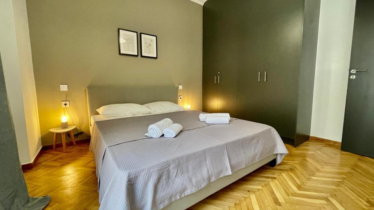 Gorgeous Renovated Apt. Close To Metro And Cultural Sites! Athens Exterior photo