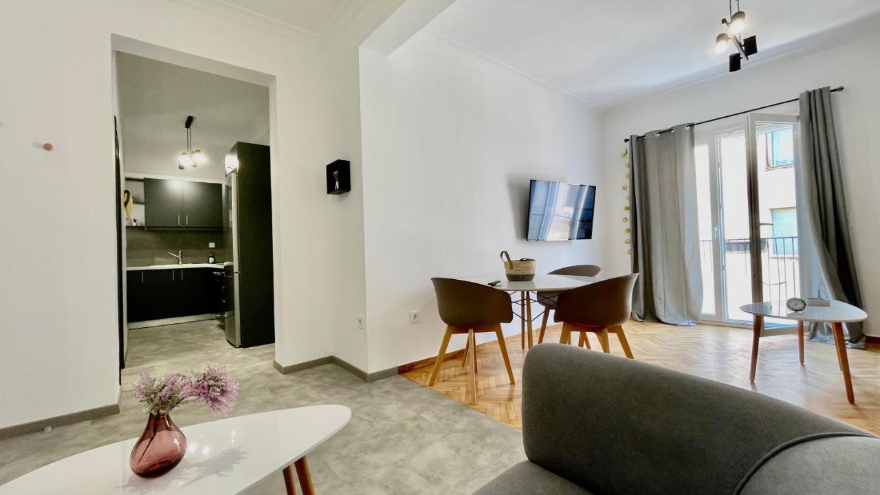 Gorgeous Renovated Apt. Close To Metro And Cultural Sites! Athens Exterior photo